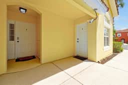 4BR Villa w Pool, Hot Tub - Near Disney - Image 4
