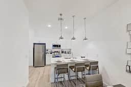 5-BR Modern Family Home w/ Pool• Near Disney - Image 4