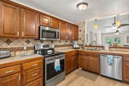 Cozy 2BR Condo Near Beach & Ponce Inlet - Image 3