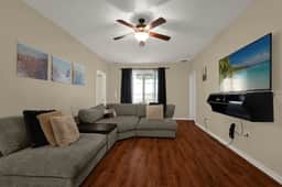 Cozy 3BR Near Disney & ChampionsGate - Image 3