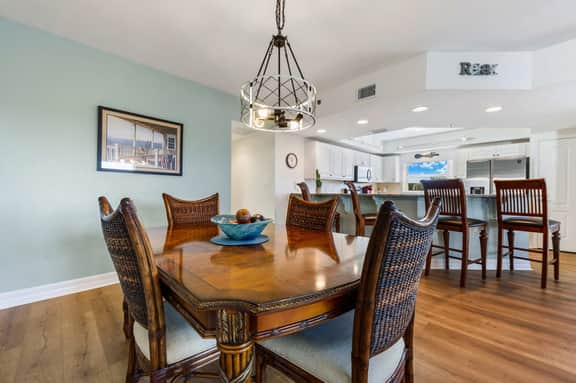 Oceanfront 3BR Condo • Pool & Panoramic Views - Image 5
