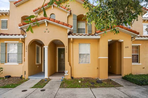 3BR Villa in Gated HOA Near Disney - Image 2