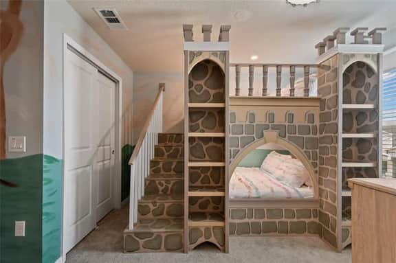 9BR Villa • Pool • Game Lounge • Near Disney - Image 5