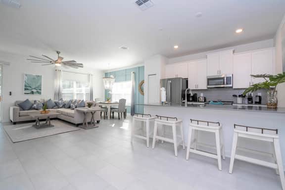 Storey Lake 5BR Villa • Private Pool • Sleeps 10 - Image 3