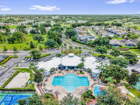 3BR Pool Villa w Resort Access, Disney Area - Image 3