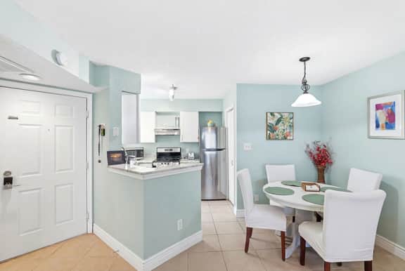 Cozy 1BR Retreat Near Melbourne Beach Sleeps 4 - Image 2