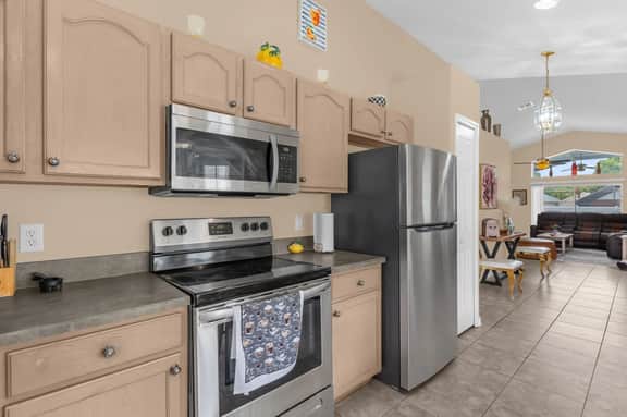 4BR Family Retreat with Private Pool, Near Disney - Image 5
