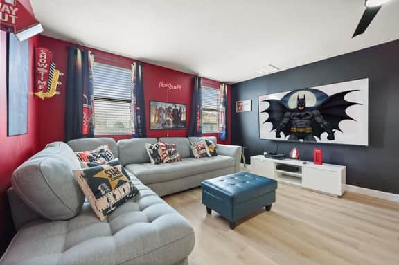 6BR Villa: Pool, Hot Tub & Game Room – Near Disney - Image 5