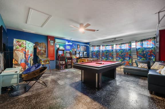 6BR Villa: Pool, Hot Tub & Game Room – Near Disney - Image 3