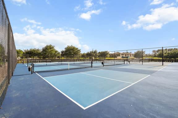 7BR Lakeview Villa + Heated Pool | 15min to Disney - Image 4