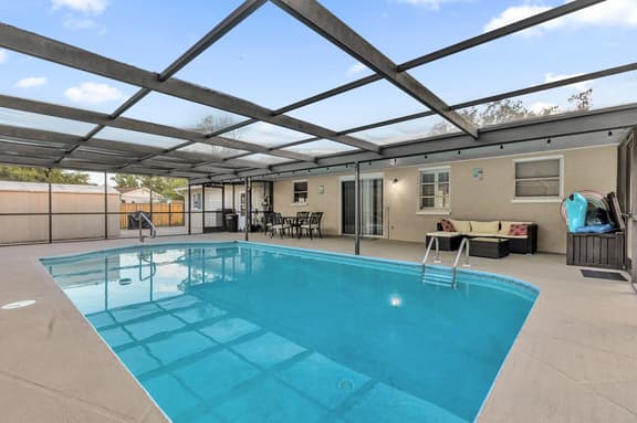 Relaxing 3BR Getaway with Private Pool - Image 1